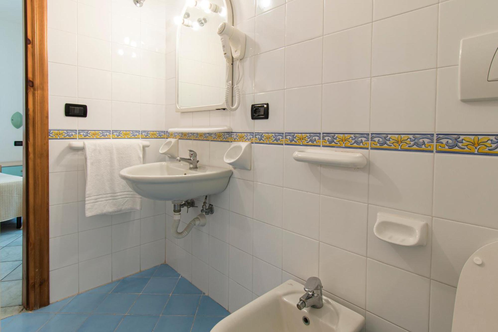 Victoria Park Resort Ischia Exteriör bild